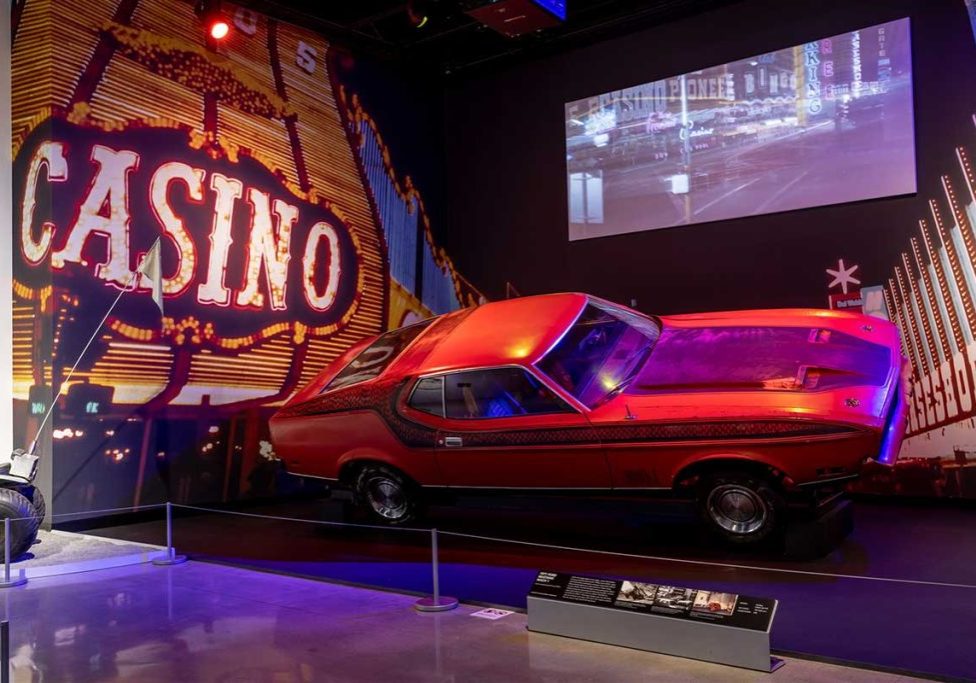 ian_fleming_foundation_ford_mustang_mach_1_boss_429